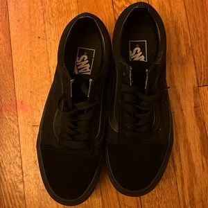 Women’s Vans size 7